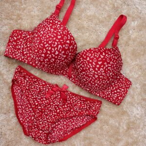 Dotted print padded bra set